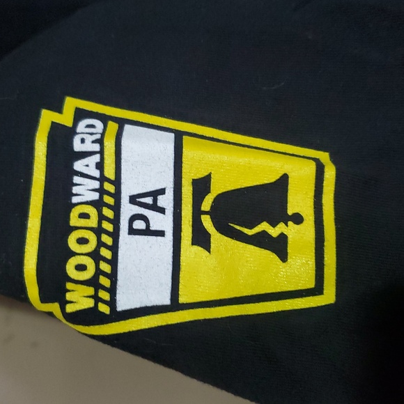 Dickies Black Tee with Yellow Details Size Large - Picture 3 of 5